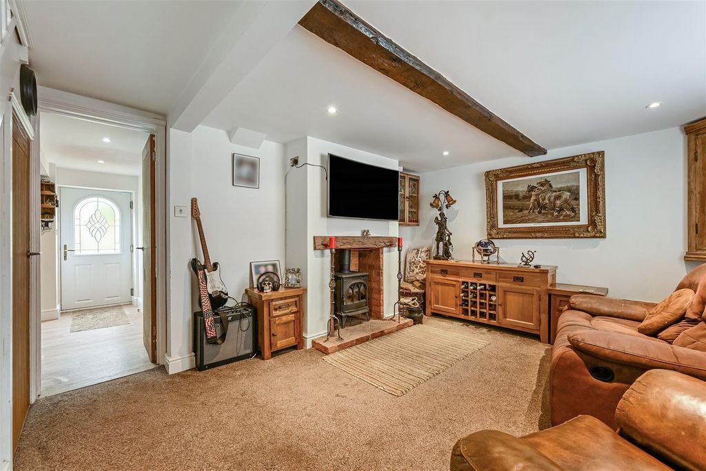 Property photo 3 of 16 Sketch_Ph18_6270382.Jpg