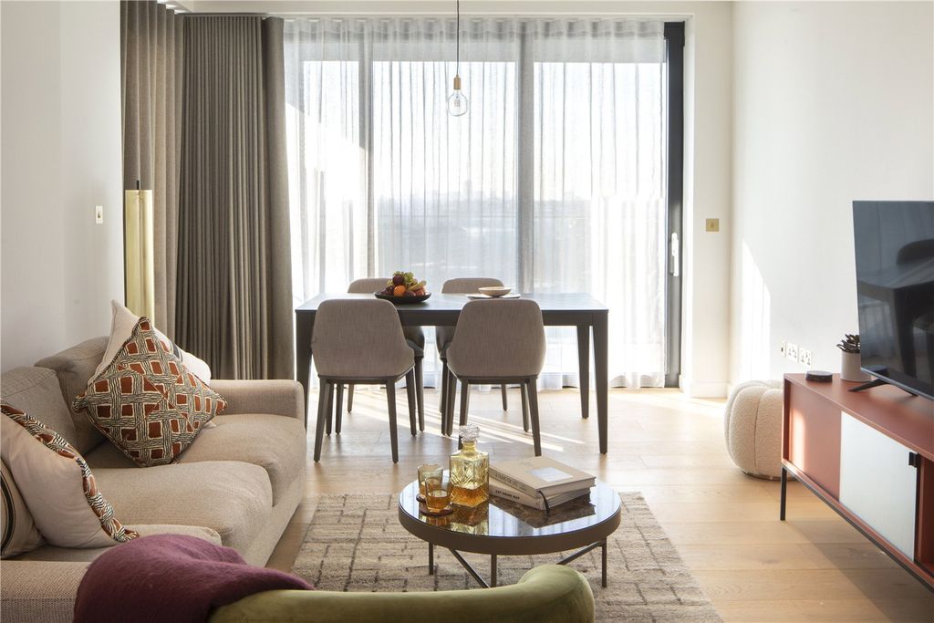 Property photo 1 of 22 Picture No. 03