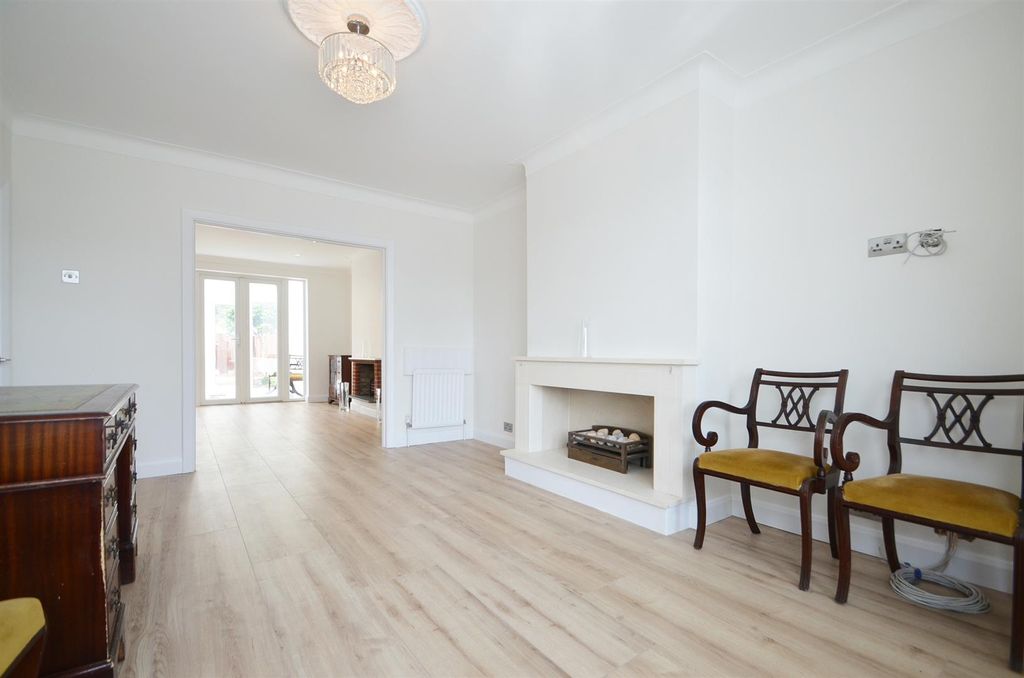 Property photo 2 of 13 Dsc_1121.Jpg