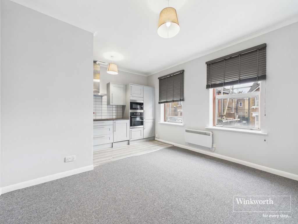 Property photo 3 of 10 Open Plan Living