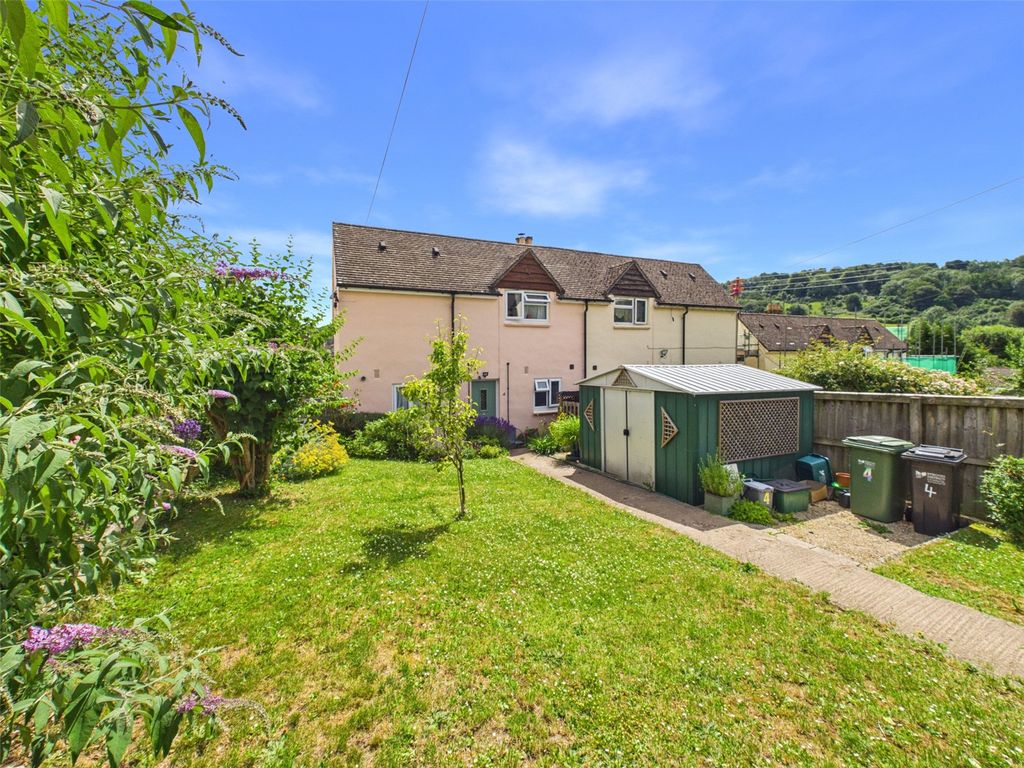 Property photo 1 of 19 Picture No. 01