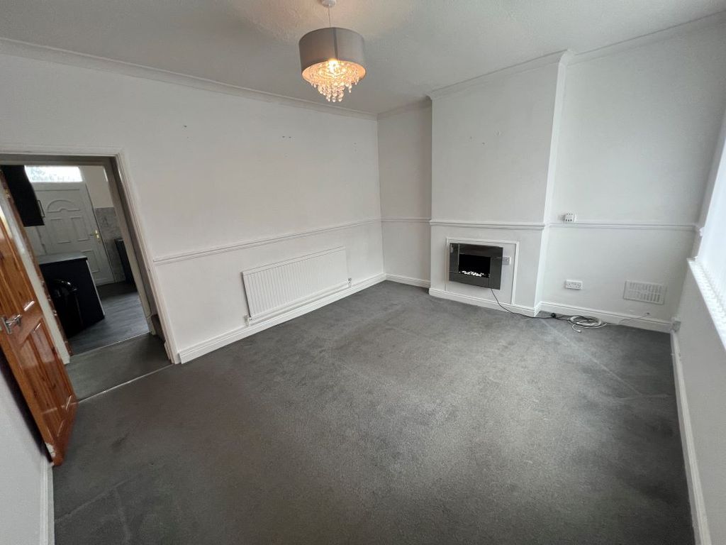 Property photo 3 of 10 Image 3