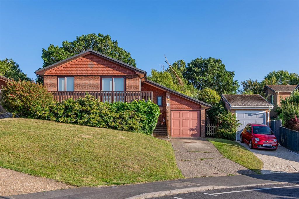 Property photo 1 of 22