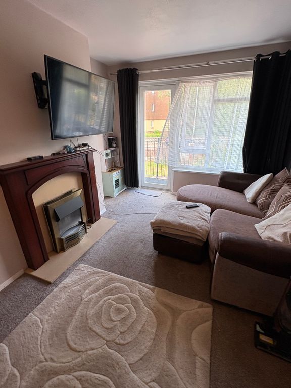 Property photo 2 of 6