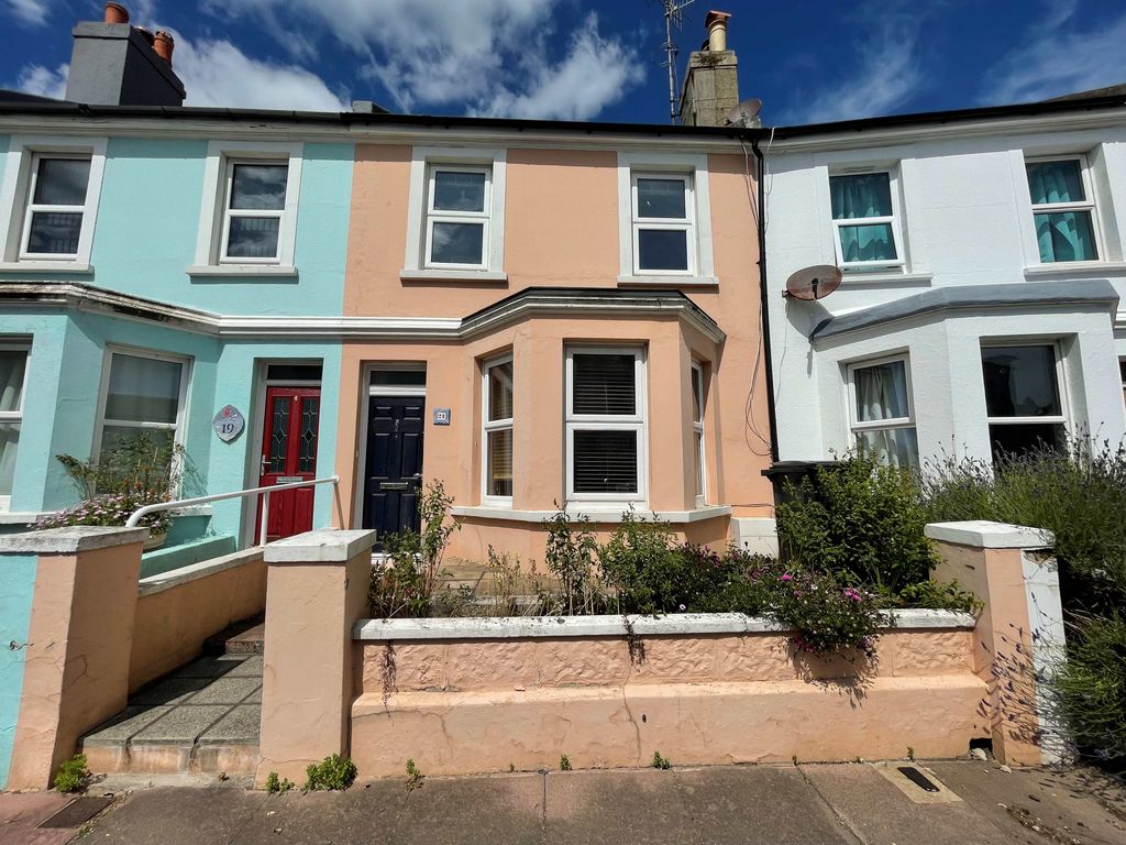 Property photo 1 of 10