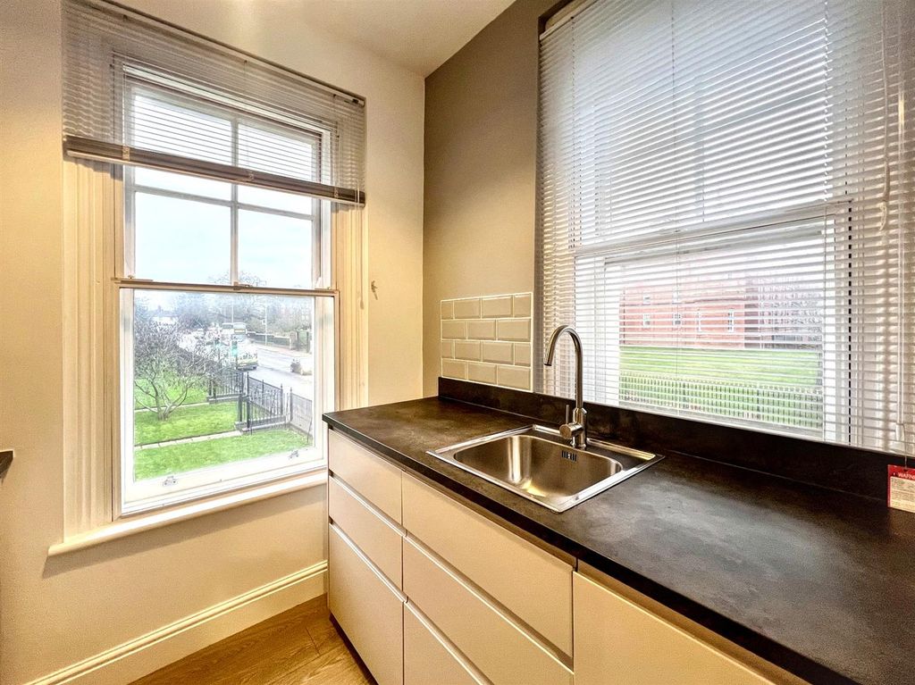 Property photo 3 of 10 Img_0896_Edited.Jpg