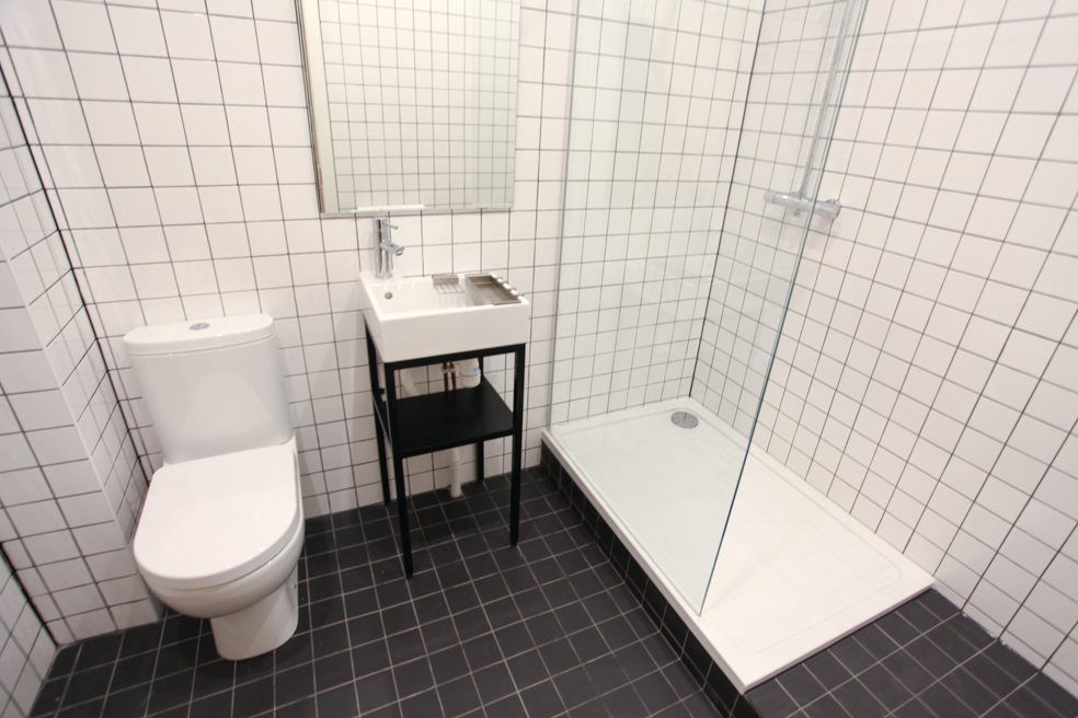 Property photo 3 of 7 63 Kempston 4