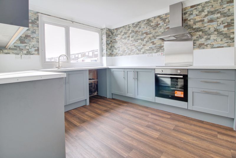 Property photo 2 of 16 Photo 11