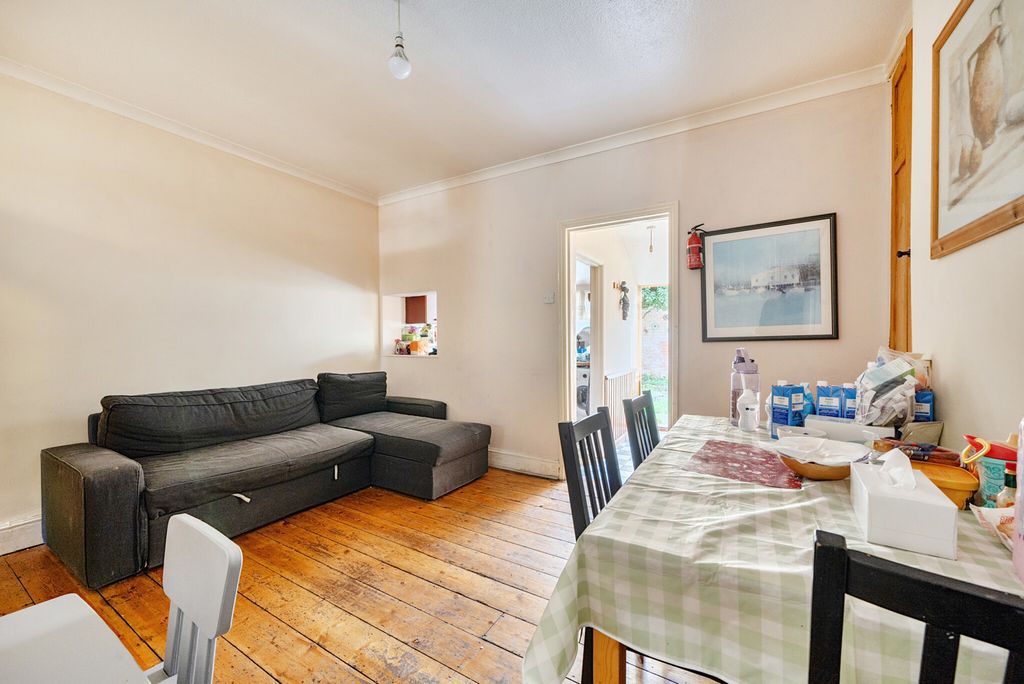 Property photo 3 of 23 1423391-6-69B988B...