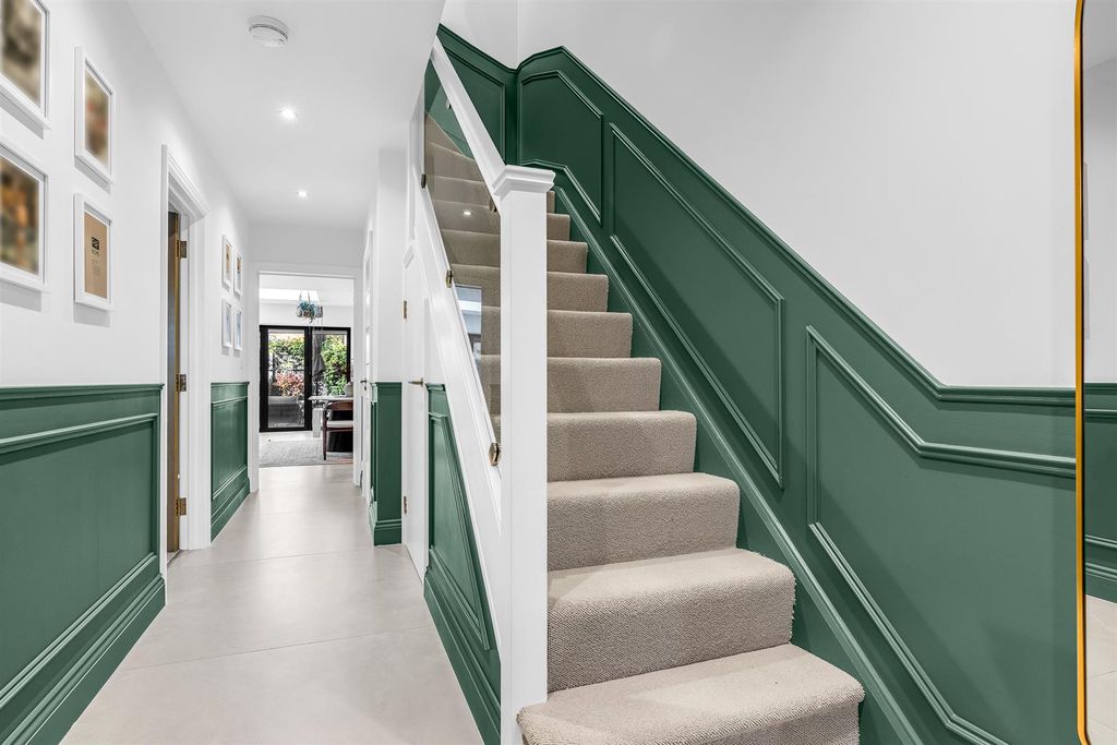 Property photo 3 of 42 Internal-21.Jpg