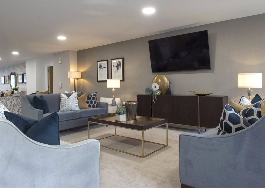 Property photo 1 of 11 Reception Room