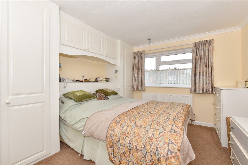 Property photo 1 of 10 Bedroom 1