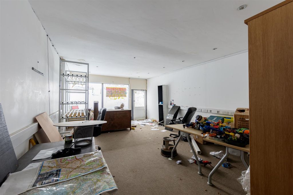 Property photo 1 of 4 094A3016-Hdr.Jpg