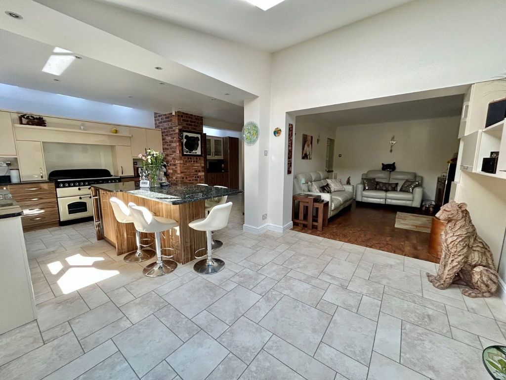 Property photo 2 of 35 Family Room