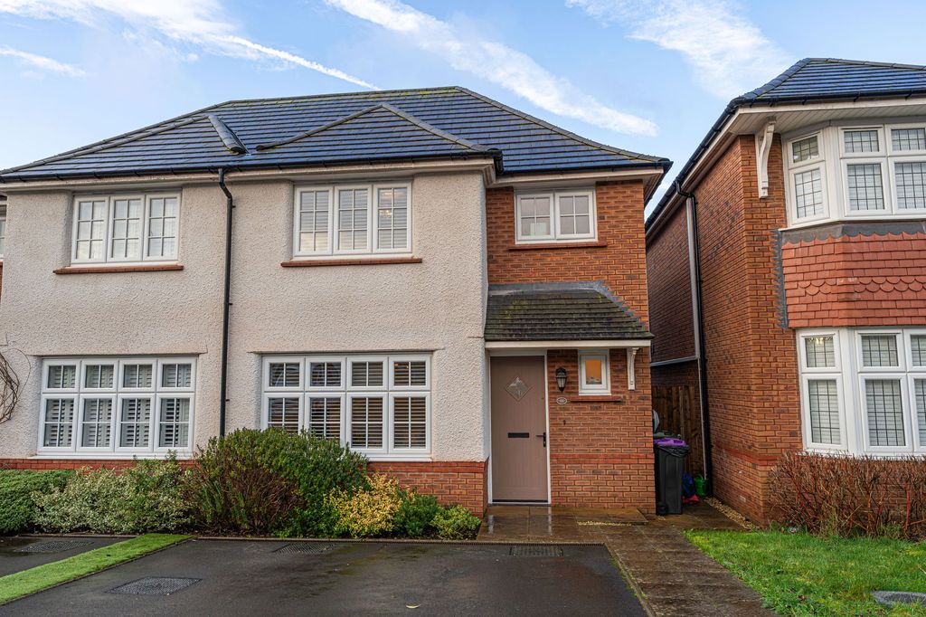 Property photo 1 of 25