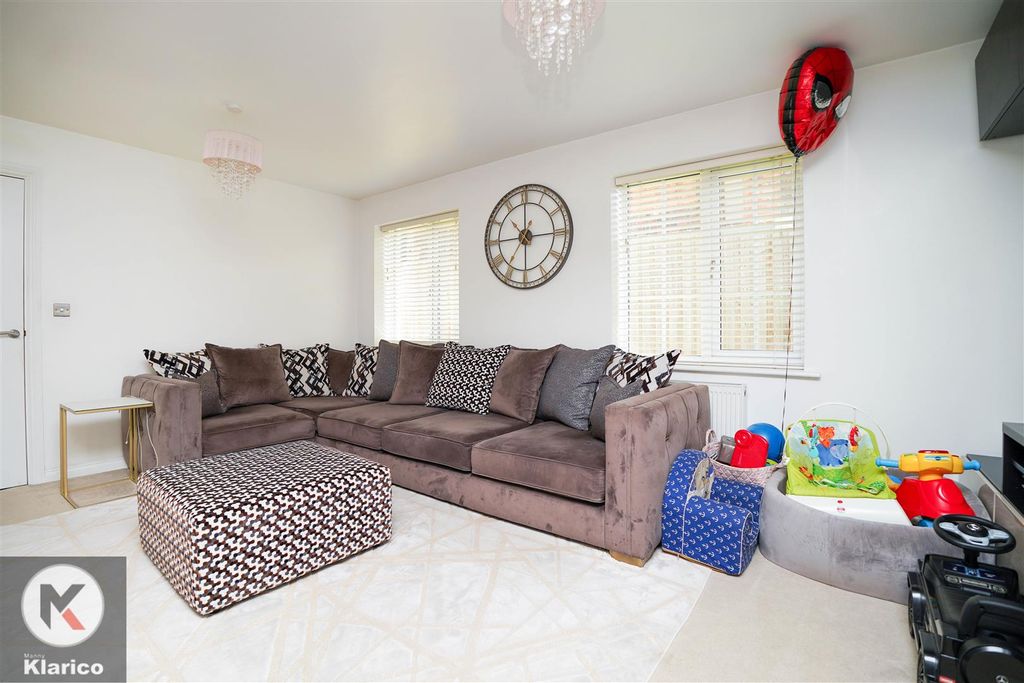 Property photo 3 of 14 Photo-5.Jpg