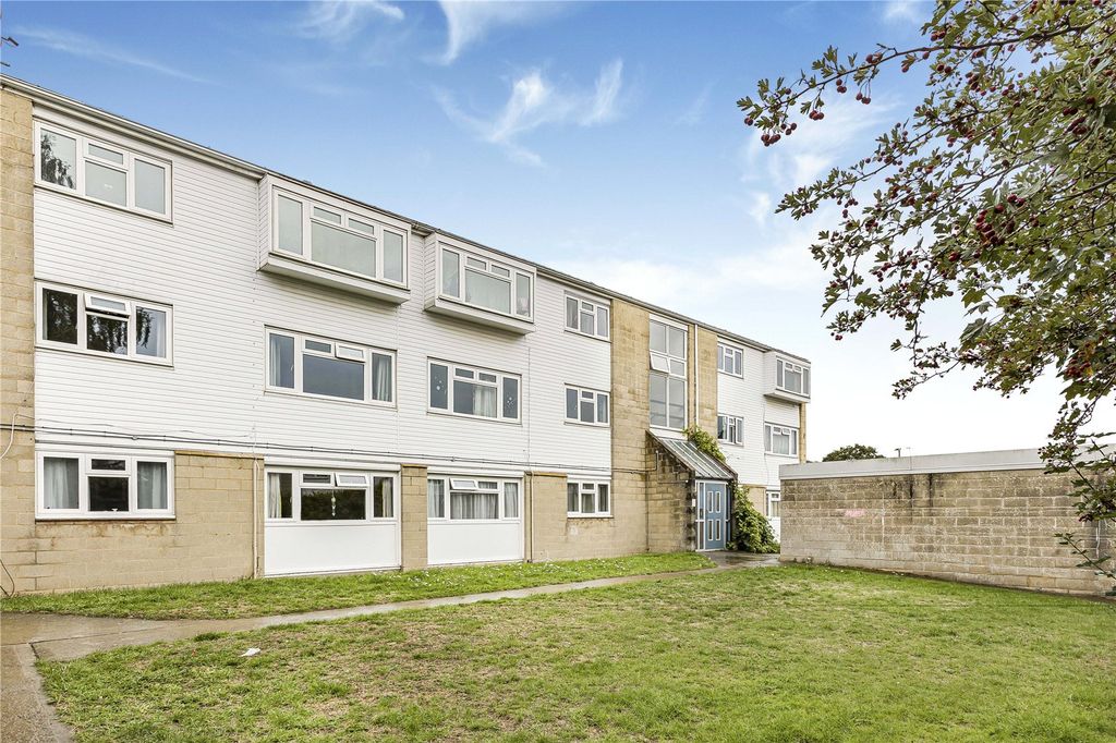 Property photo 1 of 9 Picture No. 12