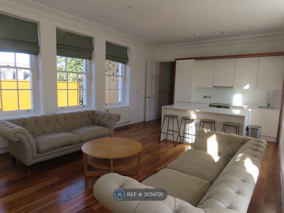 Property photo 3 of 10