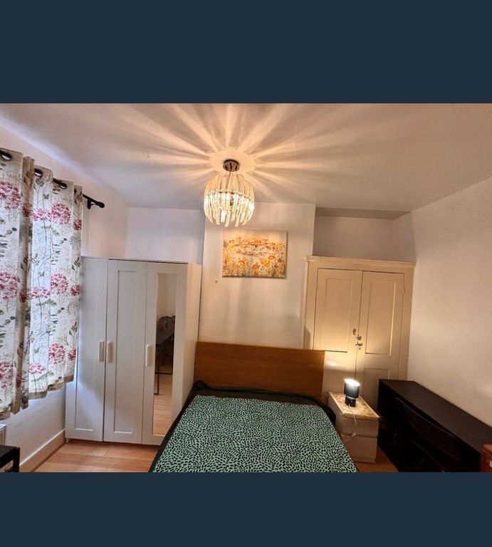 Property photo 3 of 3