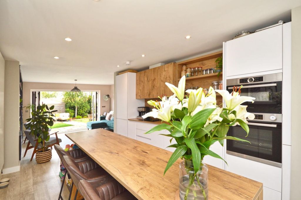 Property photo 2 of 32 Open Plan Kitchen/Living Room