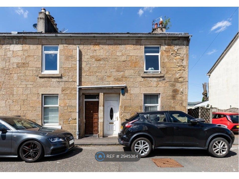 Property photo 1 of 19 Stunning Top Floor Flat