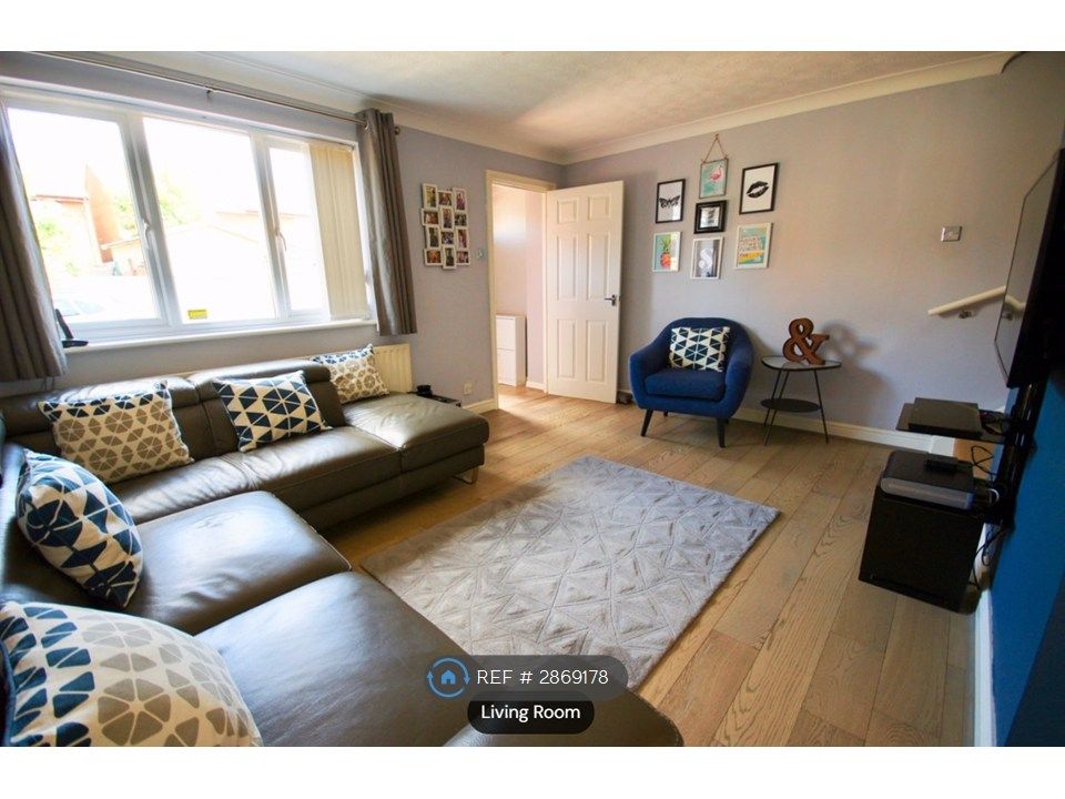 Property photo 2 of 15