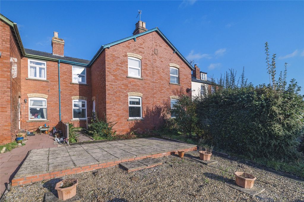Property photo 1 of 17 Picture No. 14