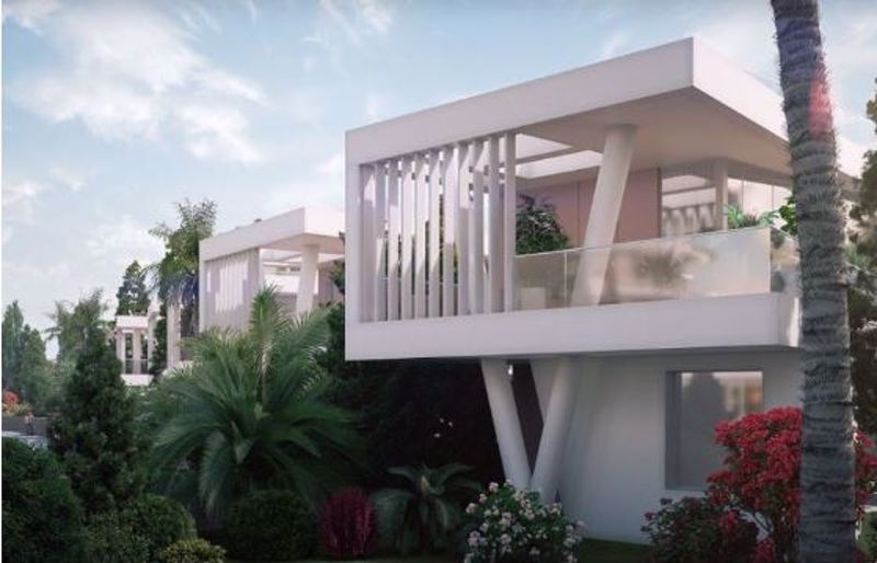 Property photo 1 of 19 Villa Example
