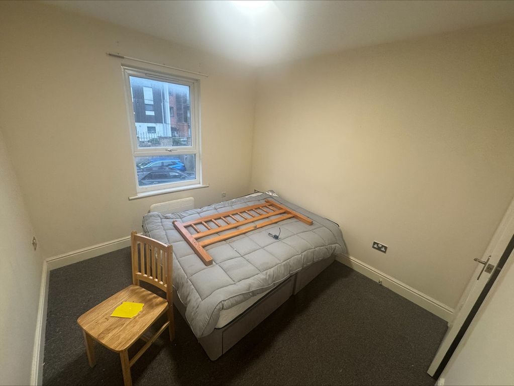 Property photo 2 of 4