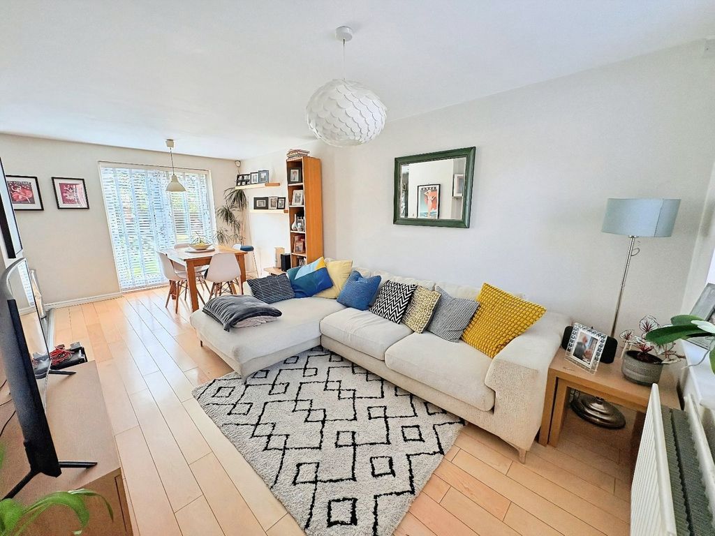 Property photo 2 of 16 Picture No. 09