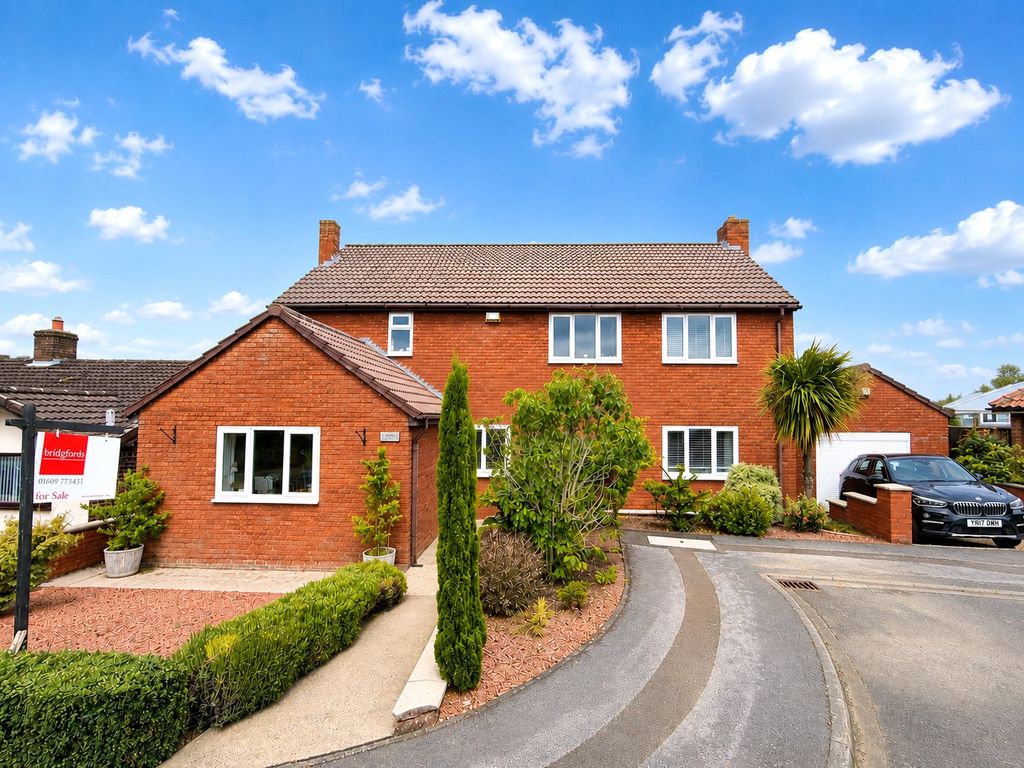 Property photo 1 of 28 Picture No. 34