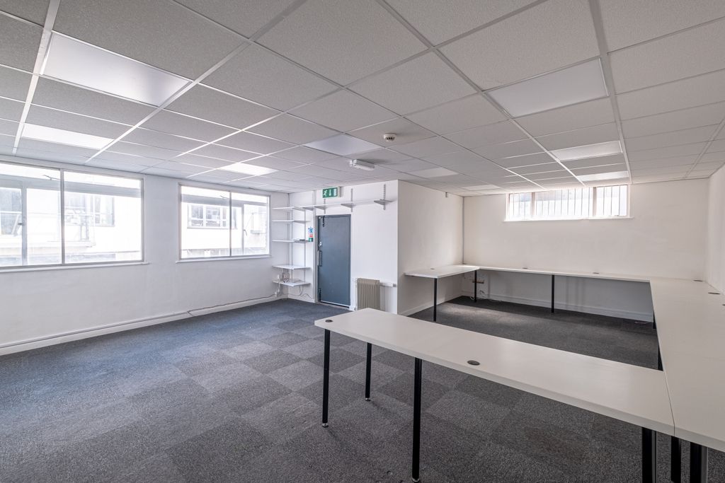 Property photo 2 of 12 Dscf0037-Hdr