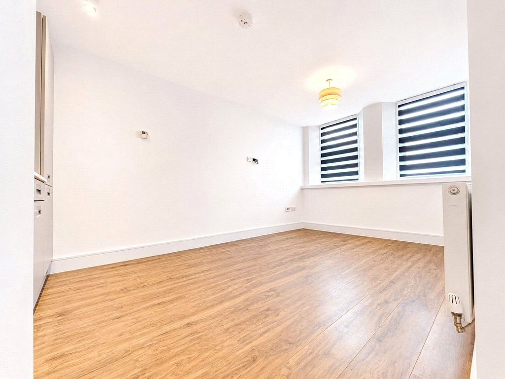 Property photo 3 of 5 Picture No. 02