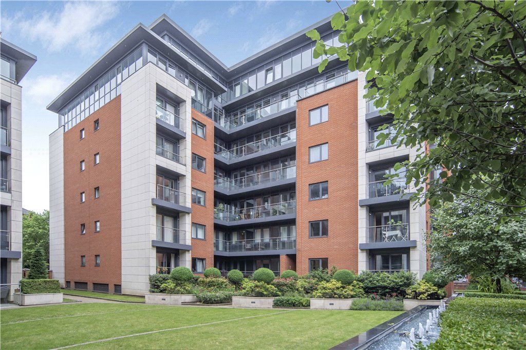 Property photo 1 of 14 Exterior