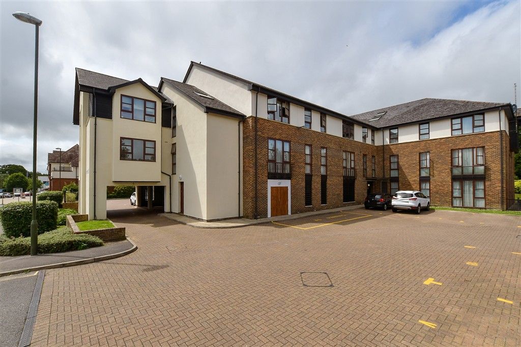 Property photo 1 of 13 Hkesi - External (Web)