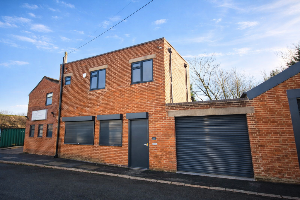 Property photo 1 of 5 Front