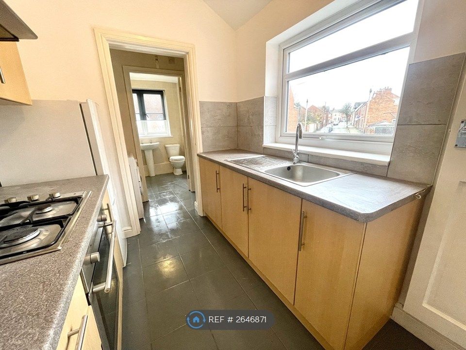 Property photo 2 of 5