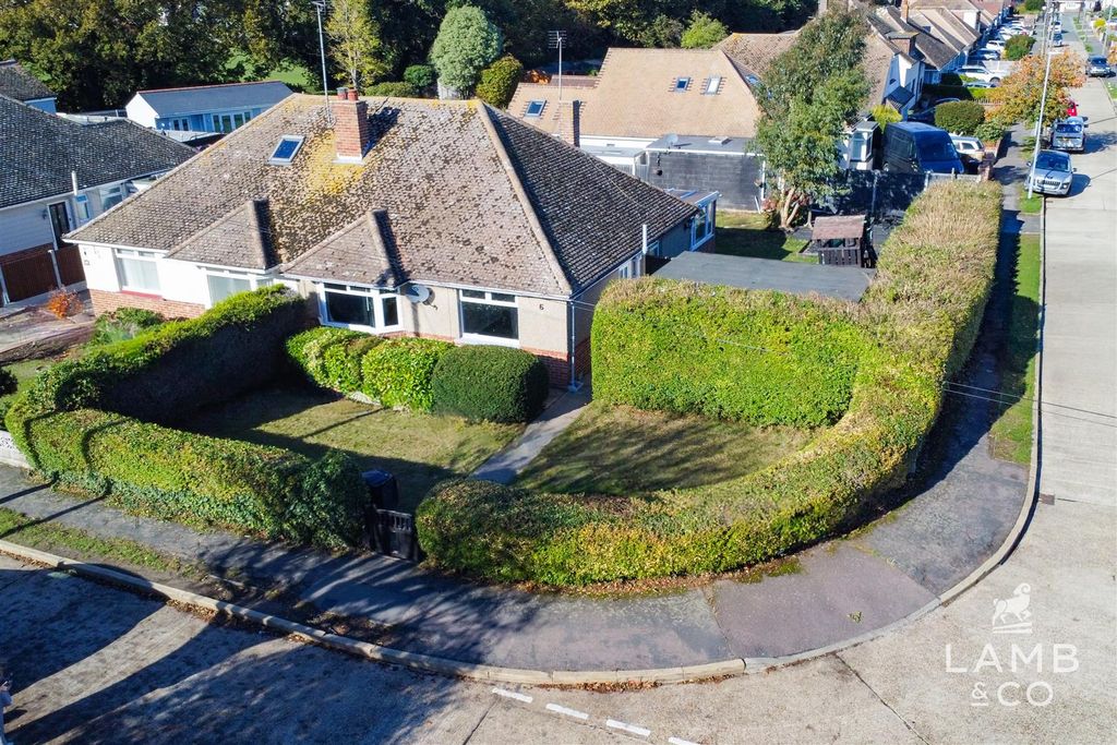 Property photo 1 of 16