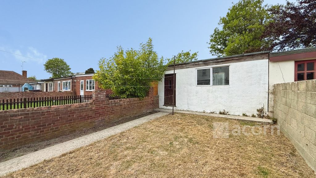 Property photo 3 of 9 9Ede6d6d--40De-A9...