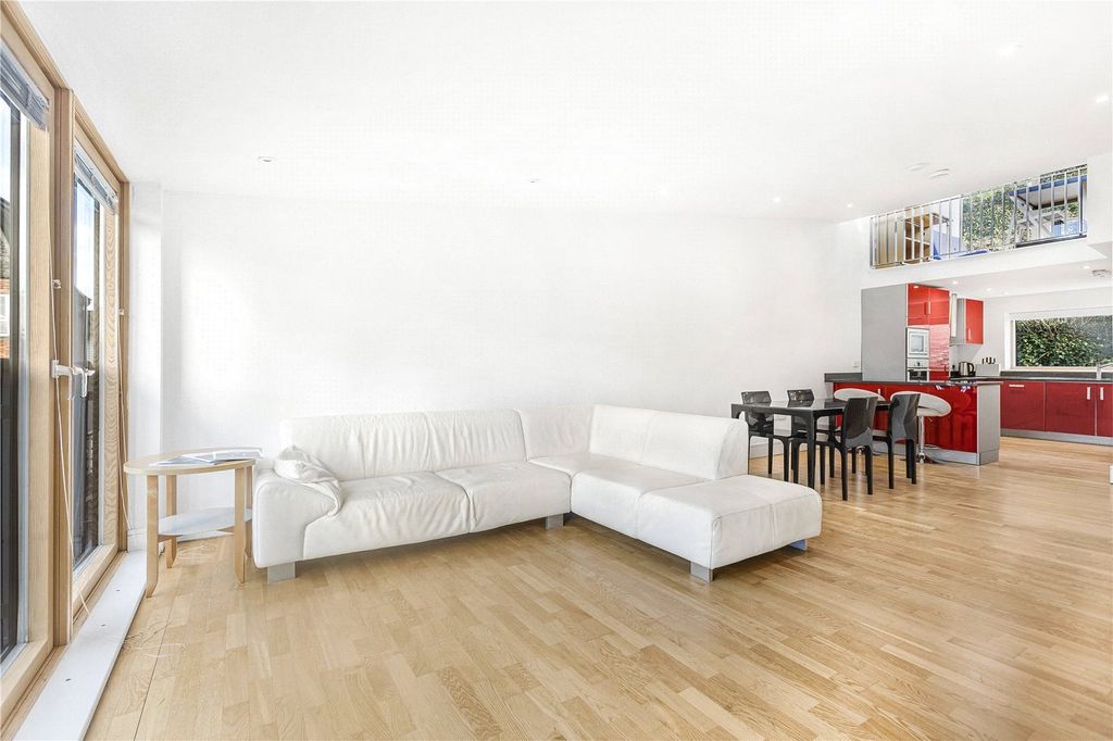 Property photo 1 of 14 Picture No. 09