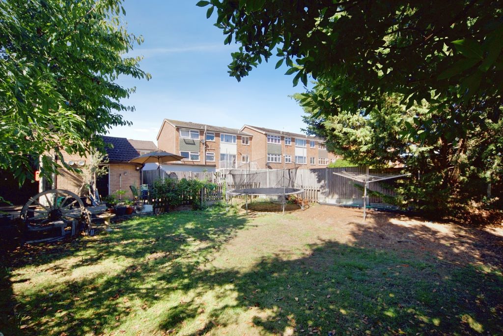 Property photo 3 of 13 Pbox-Img.Jpg