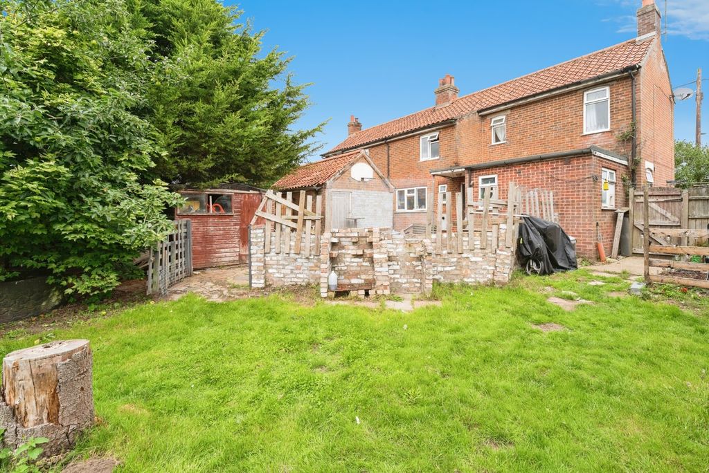 Property photo 1 of 17 Photo