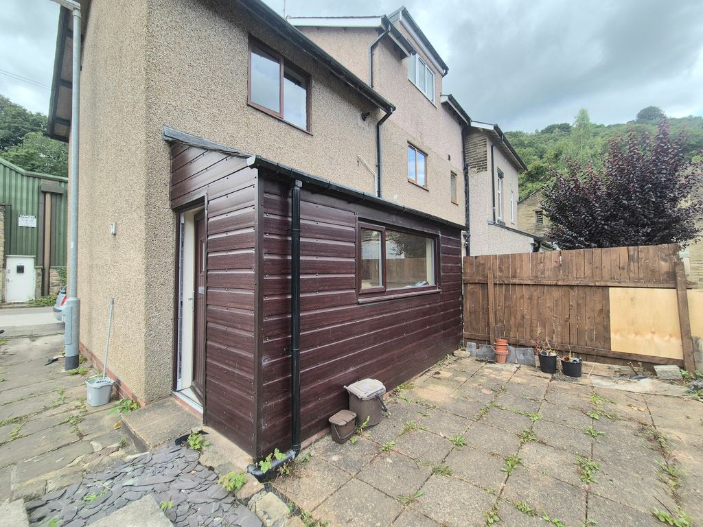 Property photo 3 of 9 Image
