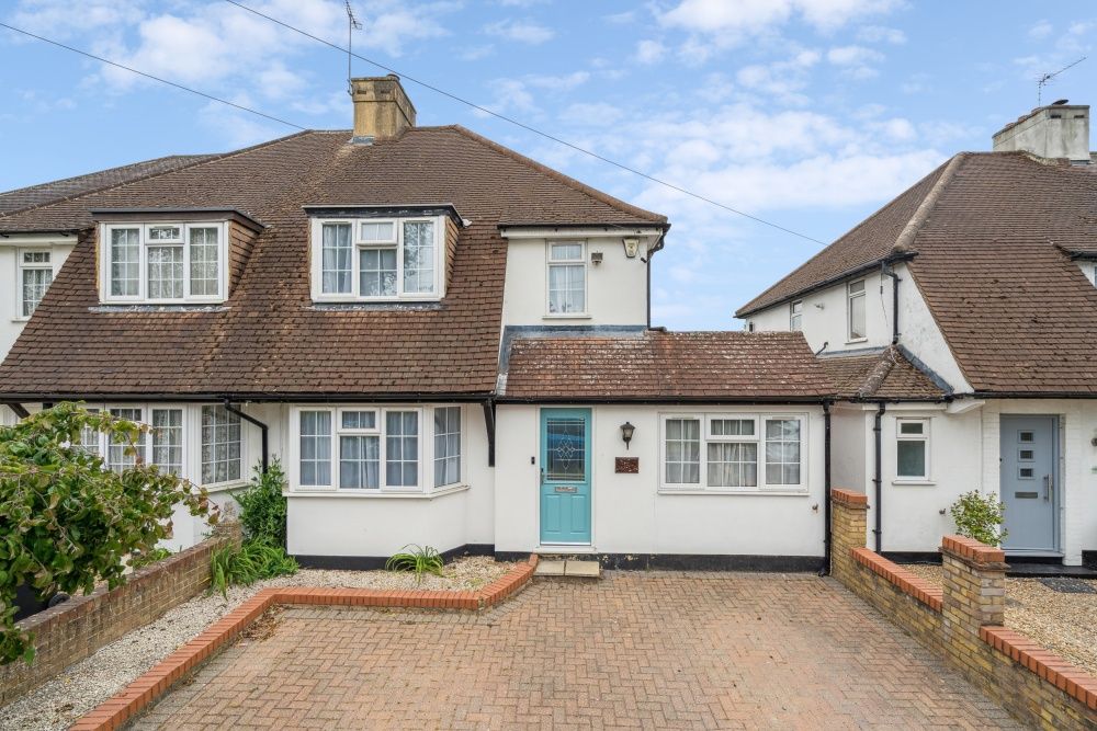 Property photo 1 of 24