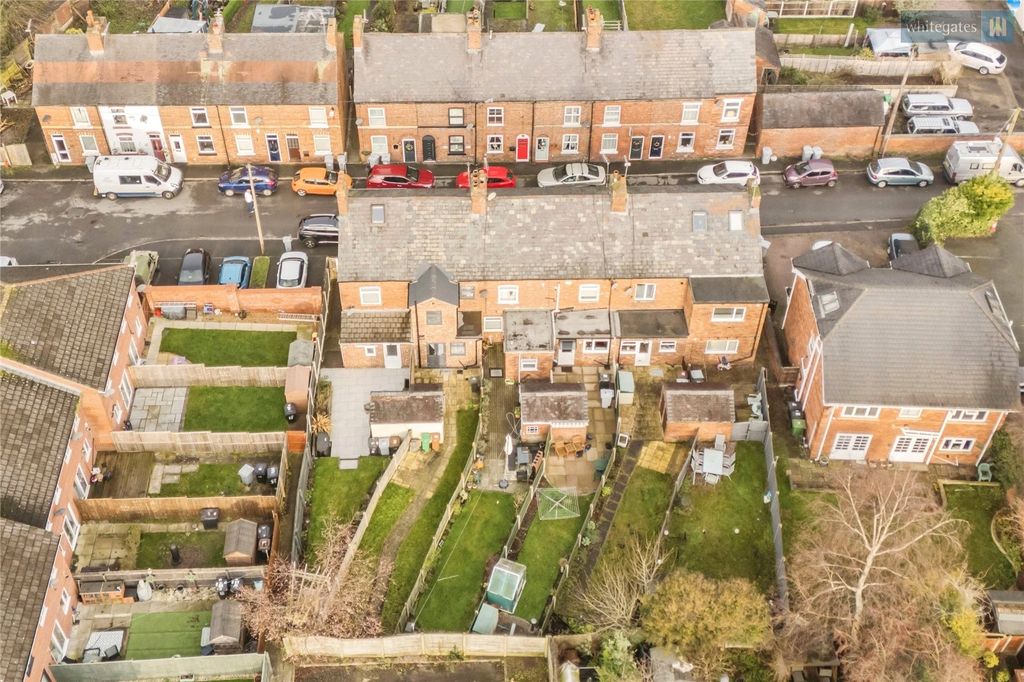 Property photo 2 of 15 Picture No. 27