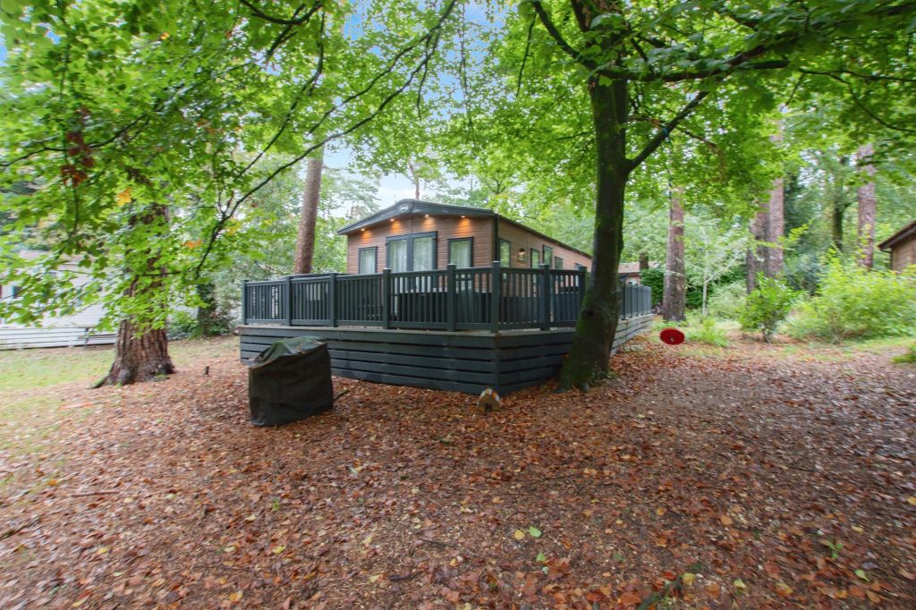 Property photo 3 of 18
