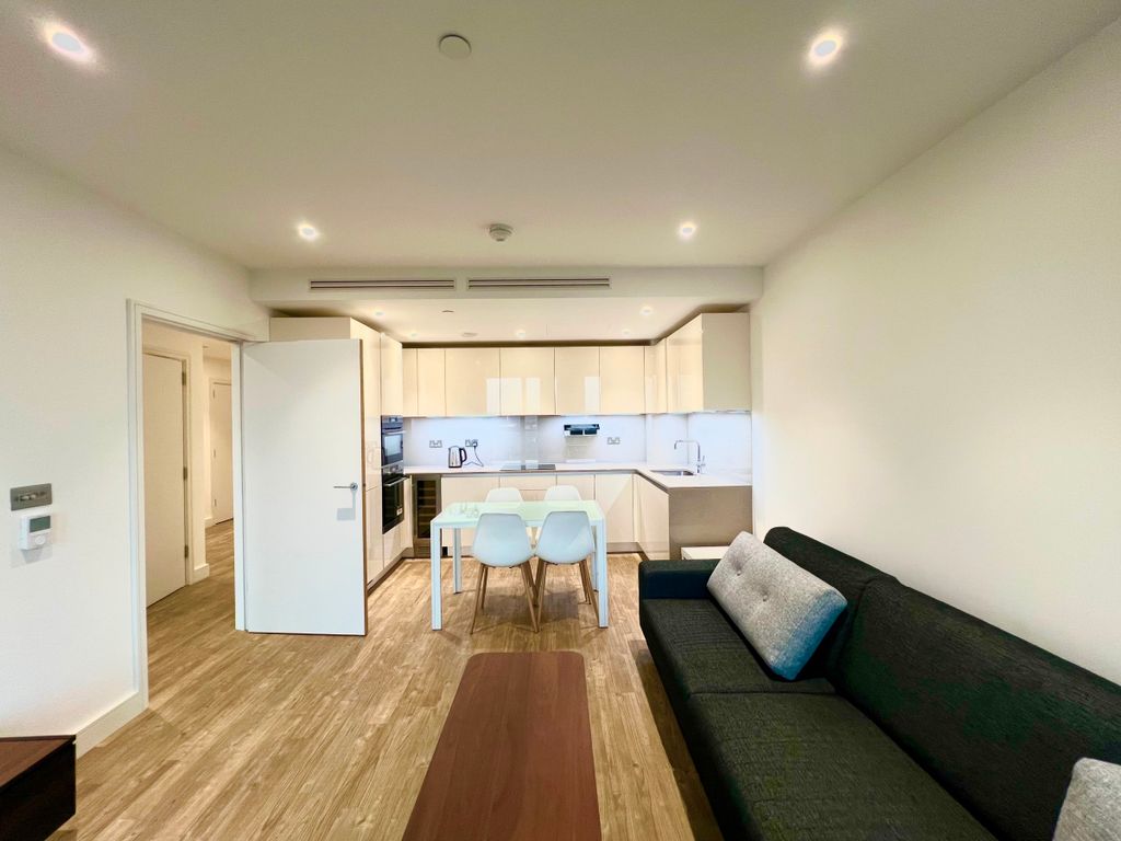 Property photo 2 of 12