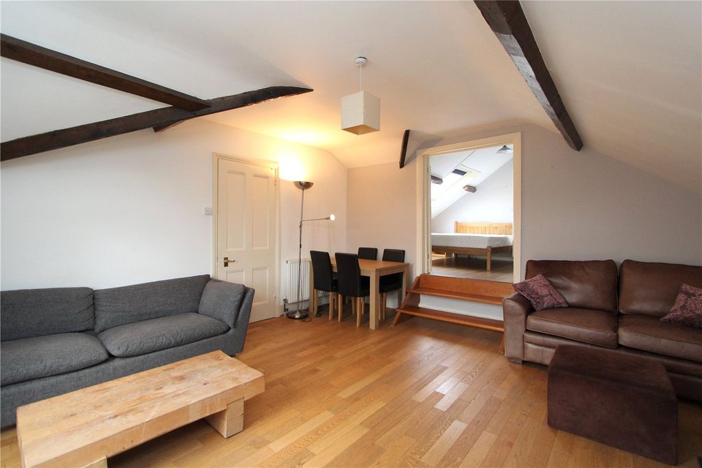 Property photo 1 of 8 Picture No. 09