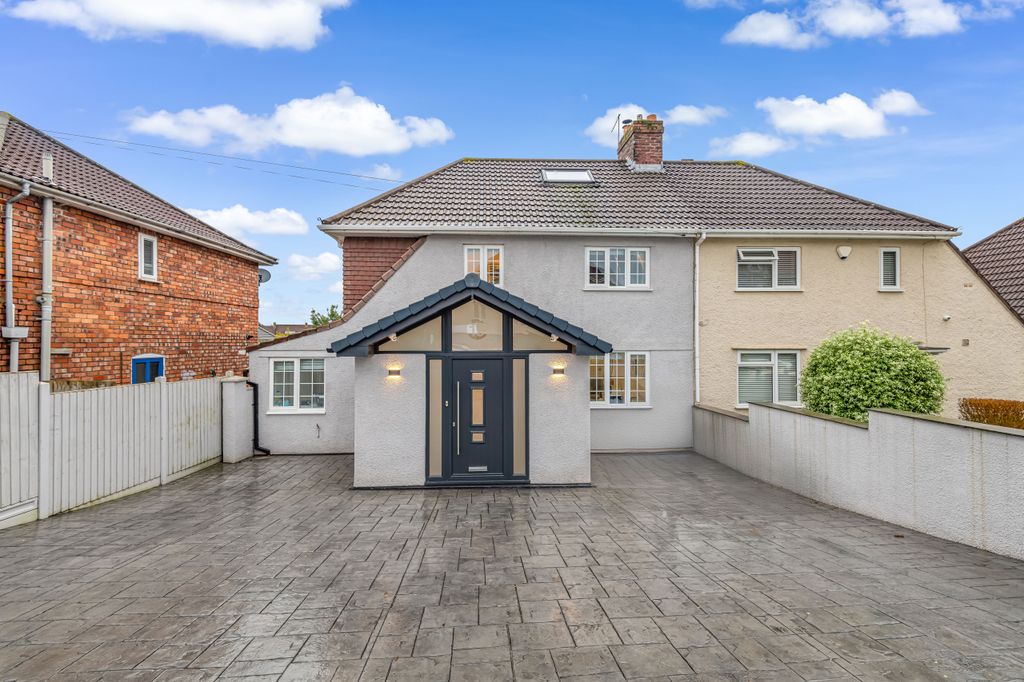 Property photo 1 of 44 Front