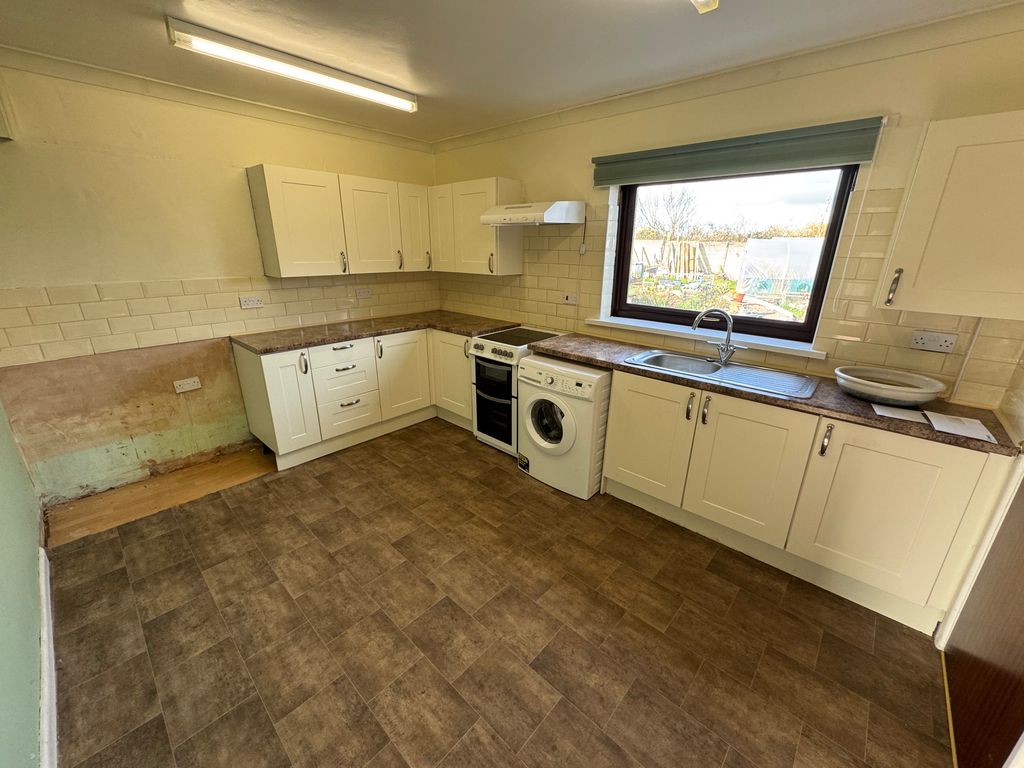 Property photo 2 of 6 Image